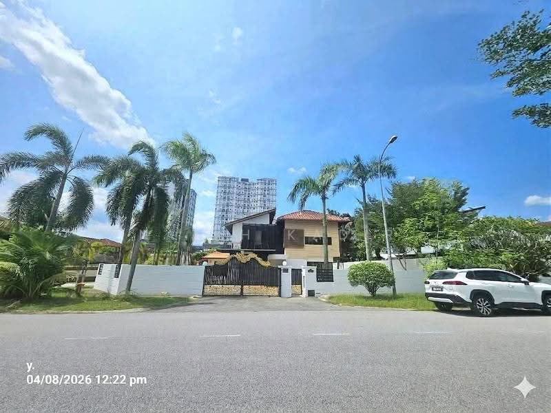 Bungalow House for Sale in Bandar Seri Putra (Bangi) - Najah Kadir - Exterior - PropertyGuru.com.my