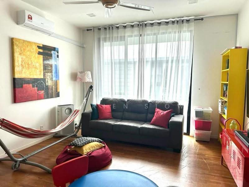 Rumah Berkembar untuk Dijual di East Ledang (Iskandar Puteri (Nusajaya)) - Carrien Siow - Living Room - PropertyGuru.com.my