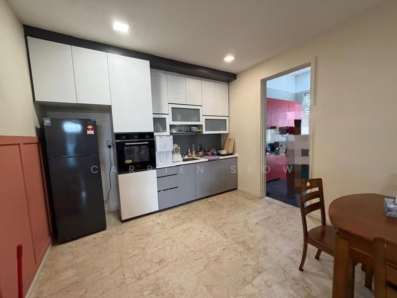 Rumah Berkembar untuk Dijual di East Ledang (Iskandar Puteri (Nusajaya)) - Carrien Siow - Kitchen - PropertyGuru.com.my