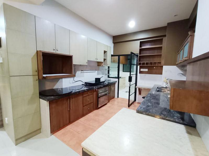 Kondominium untuk Dijual di Scotland Villa - Allen Yeoh - Kitchen - PropertyGuru.com.my