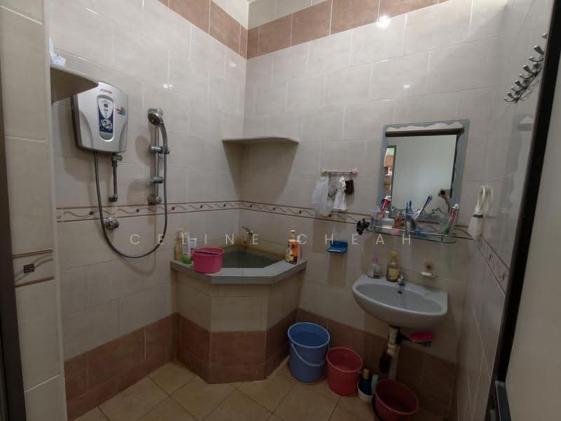 Rumah Teres 1-Tingkat untuk Dijual di Mount Erskine (Tanjung Tokong) - Celine Cheah - Bathroom - PropertyGuru.com.my