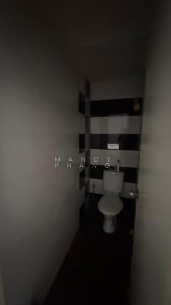 Shop / Office for Rent in Ipoh (Perak) - Mandy Phang - Bathroom - PropertyGuru.com.my