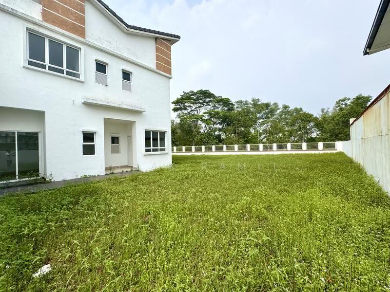 Semi-Detached House for Sale in Seksyen U10 (Shah Alam) - Ishak Ramli - Exterior - PropertyGuru.com.my