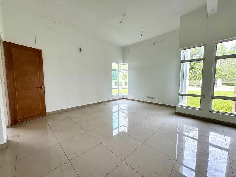 Semi-Detached House for Sale in Seksyen U10 (Shah Alam) - Ishak Ramli - Interior - PropertyGuru.com.my