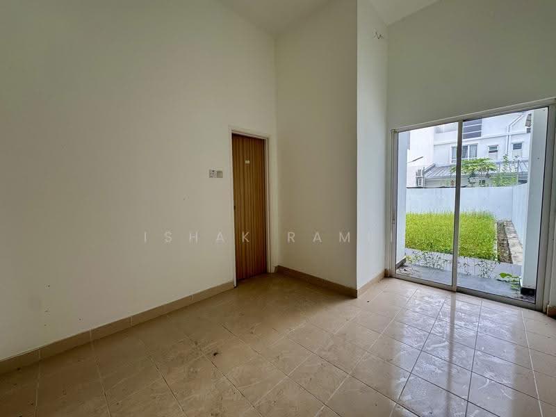 Semi-Detached House for Sale in Seksyen U10 (Shah Alam) - Ishak Ramli - Interior - PropertyGuru.com.my