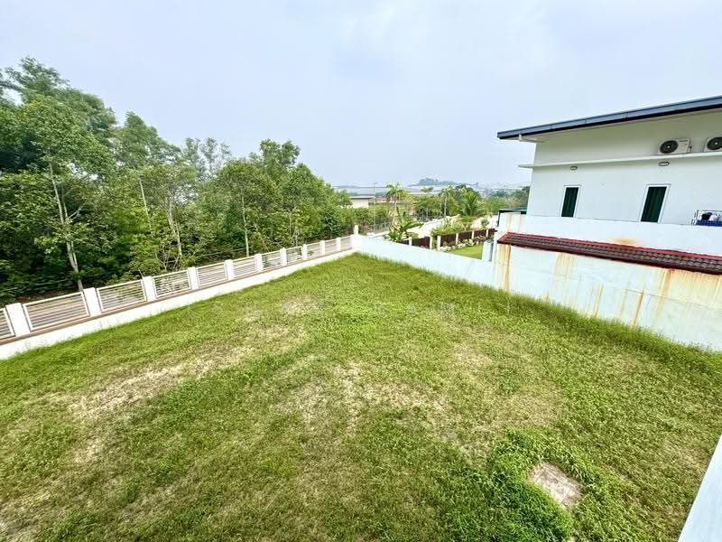 Semi-Detached House for Sale in Seksyen U10 (Shah Alam) - Ishak Ramli - Exterior - PropertyGuru.com.my
