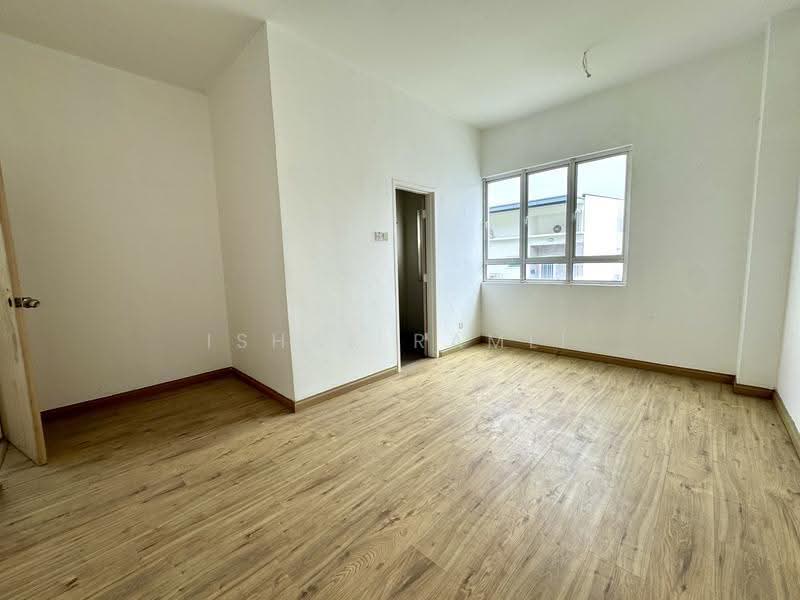 Semi-Detached House for Sale in Seksyen U10 (Shah Alam) - Ishak Ramli - Interior - PropertyGuru.com.my