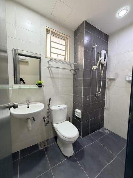 Kediaman Servis untuk Disewa di Mesahill - Bryan Cheng - Bathroom - PropertyGuru.com.my