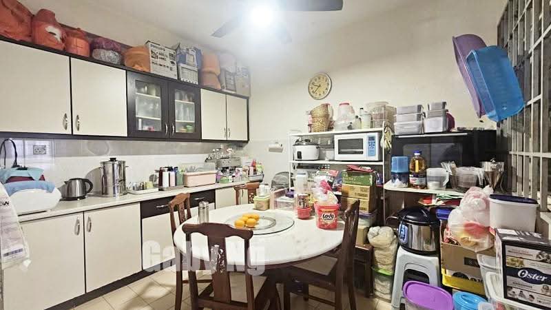 Rumah Teres 2-Tingkat untuk Dijual di Alam Damai (Cheras) - Gaby Ng - Kitchen - PropertyGuru.com.my