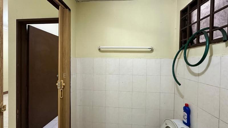 Condominium for Sale at Palm Spring @ Damansara - Eric Leong - Bathroom - PropertyGuru.com.my