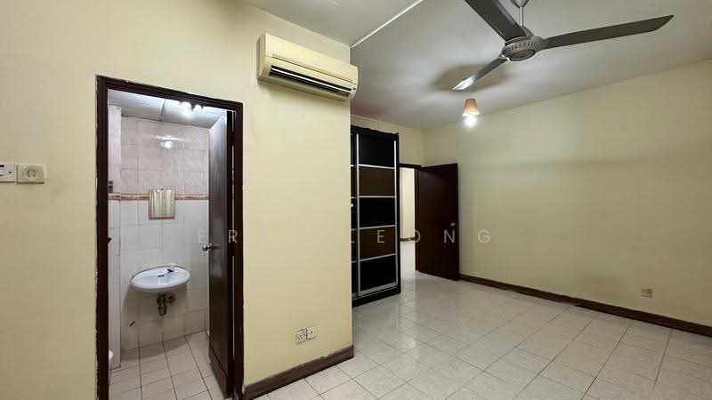 Condominium for Sale at Palm Spring @ Damansara - Eric Leong - Bathroom - PropertyGuru.com.my