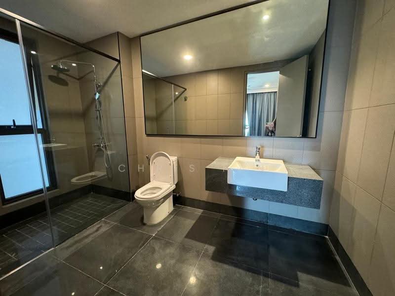 Service Residence for Rent at Bloomsvale Menara Vista Petaling - Chris Tan - Bathroom - PropertyGuru.com.my