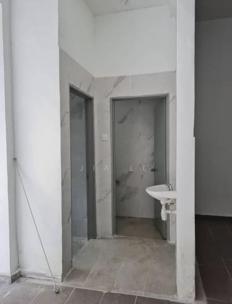 Shop / Office for Rent in Shah Alam (Selangor) - Jia Le - Bathroom - PropertyGuru.com.my