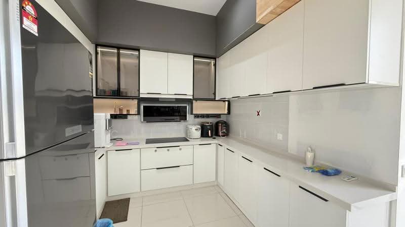2-storey Terraced House for Sale in Taman Ekoflora (Johor Bahru) - Chloe Chin - Kitchen - PropertyGuru.com.my