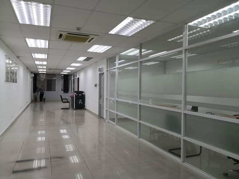 Shop for Sale in Puchong (Selangor) - Alex Lee - Corridor - PropertyGuru.com.my