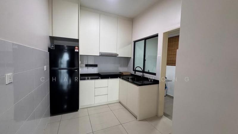Kondominium untuk Disewa di Brezza Hill - Charmaine Wong - Kitchen - PropertyGuru.com.my