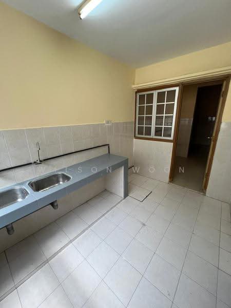 2.5-storey Terraced House for Sale in Taman Minang Ria (Cheras) - Wilson Woon - Kitchen - PropertyGuru.com.my