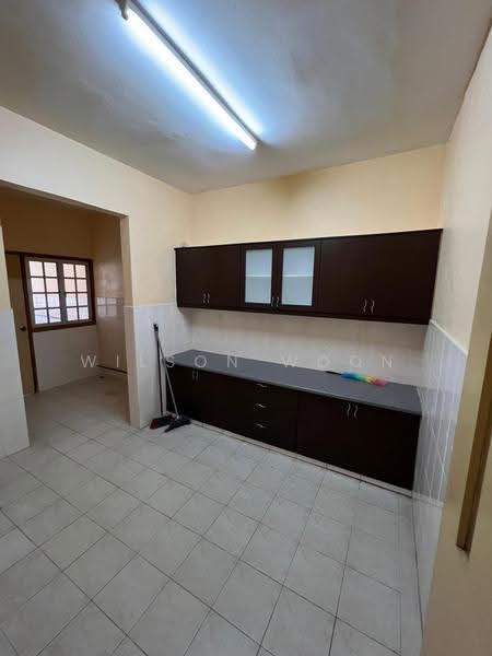 2.5-storey Terraced House for Sale in Taman Minang Ria (Cheras) - Wilson Woon - Kitchen - PropertyGuru.com.my