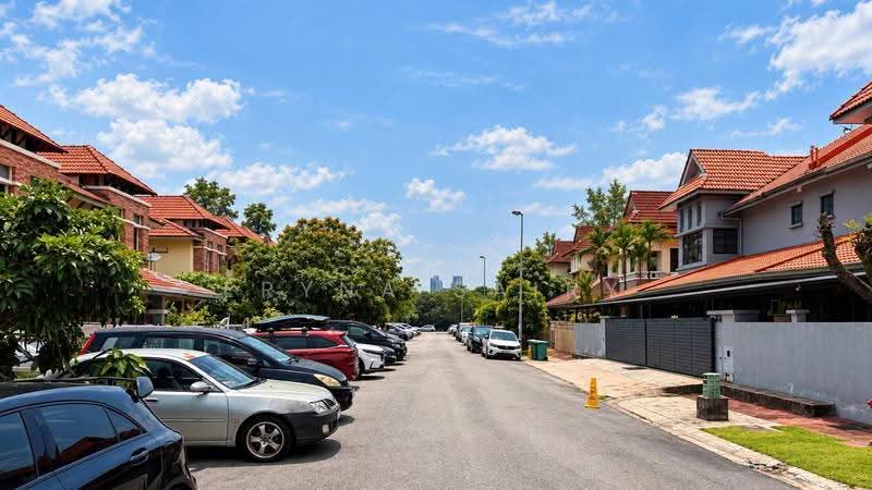 Rumah Berkembar untuk Dijual di Bandar Nusaputra (Puchong) - Eryna Sairy - PropertyGuru.com.my
