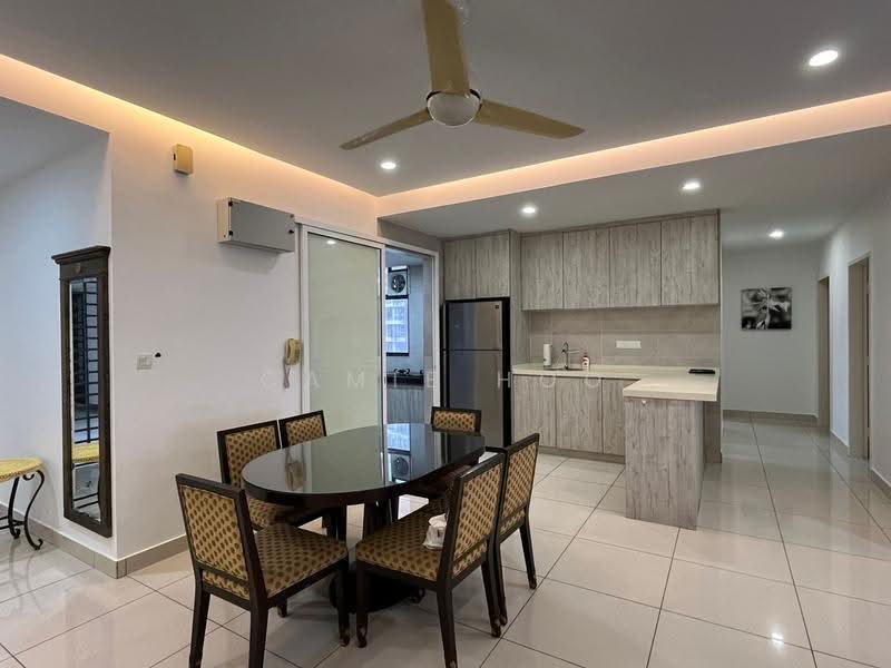 Kediaman Servis untuk Dijual di You Residences @ You City - Camie Hoo - Dining Room - PropertyGuru.com.my