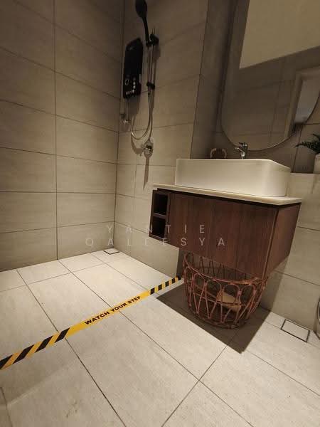 Service Residence for Sale at Anja Residences - Yantie Qaleesya - Bathroom - PropertyGuru.com.my