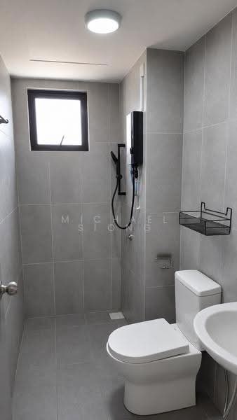 Condominium for Rent at Avia Plus, Bandar Country Homes - Michael Siong - Bathroom - PropertyGuru.com.my