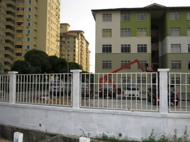 Pangsapuri untuk Dijual di Bayu Puteri 2 - Gyden Heng - Exterior - PropertyGuru.com.my