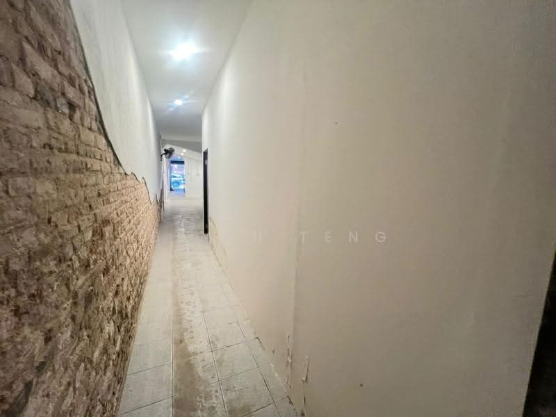 Shop for Rent in George Town (Penang) - Bryan Teng - Corridor - PropertyGuru.com.my
