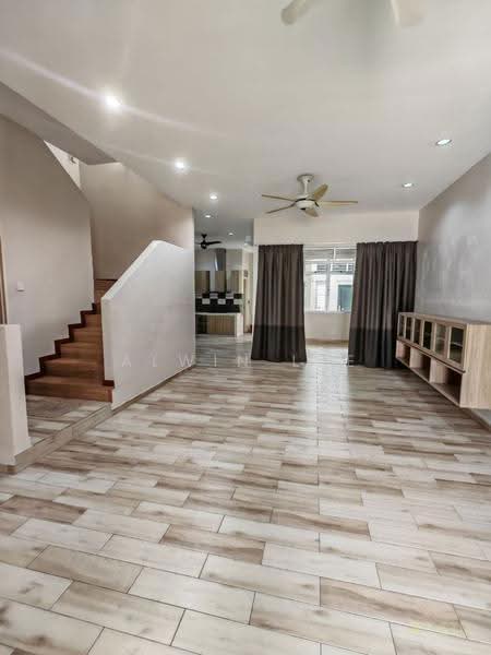 Rumah Teres 2-Tingkat untuk Dijual di Setia Indah 9 (Setia Alam) - Alwin Lee - Living Room - PropertyGuru.com.my