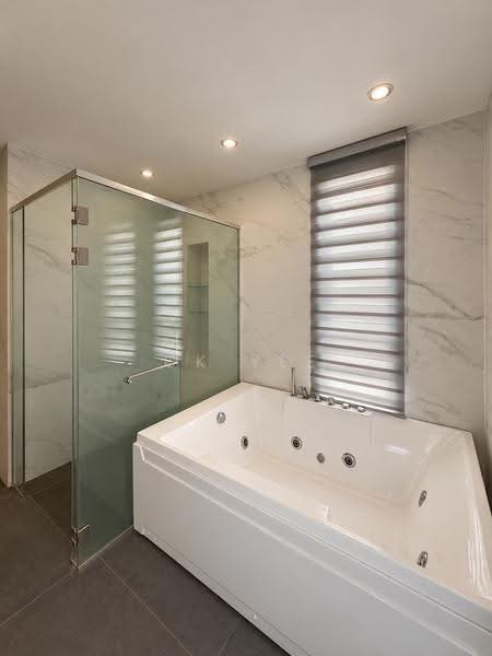 Rumah Berkembar untuk Dijual di Bandar Baru Sri Petaling (Sri Petaling) - CK Yee - Bathroom - PropertyGuru.com.my
