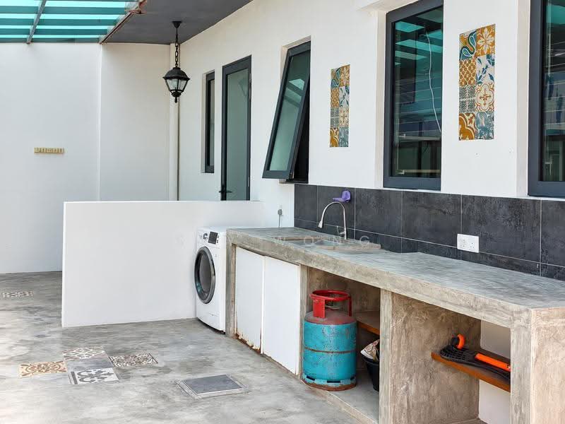Rumah Berkembar untuk Dijual di Puchong (Selangor) - Sky Wong - Exterior - PropertyGuru.com.my