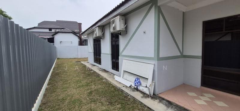 Bungalow House untuk Dijual di Alor Gajah (Melaka) - James Chan - Exterior - PropertyGuru.com.my