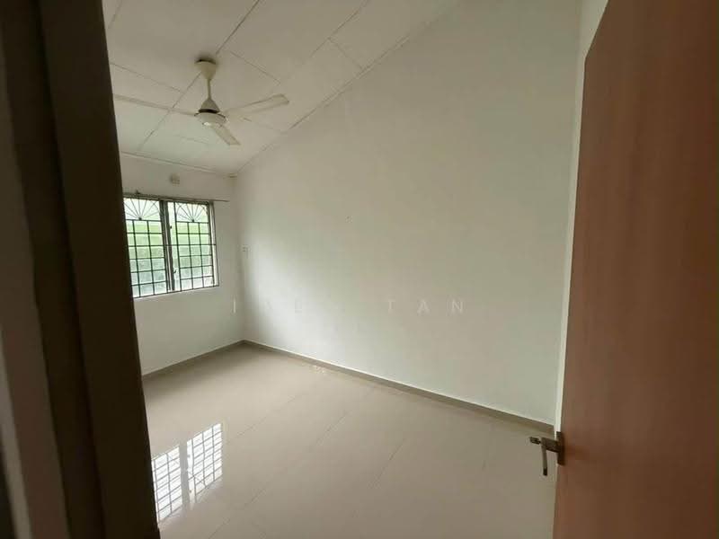 2-storey Terraced House for Sale in Taman Desa Cemerlang (Ulu Tiram) - Iden Tan - PropertyGuru.com.my