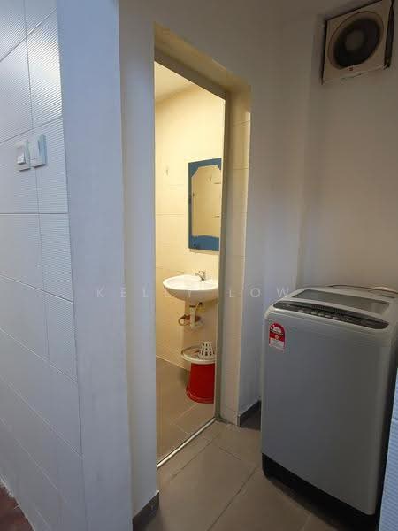 2-storey Terraced House for Rent in BANDAR PUCHONG JAYA (Puchong) - Kelly Low - Bathroom - PropertyGuru.com.my