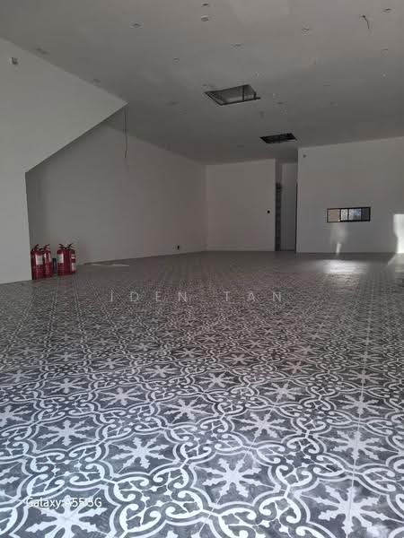 Shop / Office for Sale in Bandar Indahpura (Kulai) - Iden Tan - Interior - PropertyGuru.com.my
