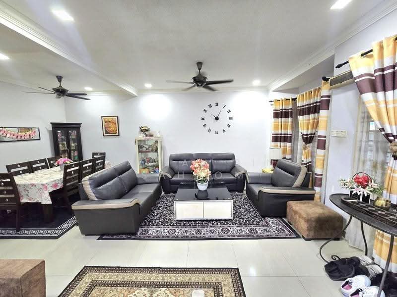 2-storey Terraced House for Sale in Kampung Jawa (Klang) - Fauzan bin Sahrom - PropertyGuru.com.my