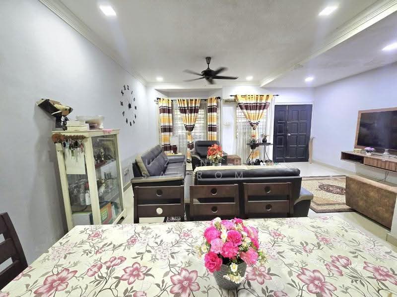 2-storey Terraced House for Sale in Kampung Jawa (Klang) - Fauzan bin Sahrom - PropertyGuru.com.my