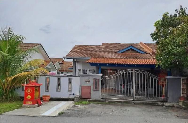 Semi-Detached House for Sale in Klang (Selangor) - Michael Wong - Exterior - PropertyGuru.com.my