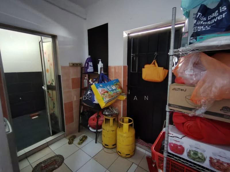 Rumah Teres 2-Tingkat untuk Dijual di Taman Gaya (Ulu Tiram) - Iden Tan - Interior - PropertyGuru.com.my