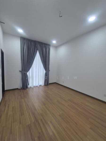 Rumah Berkembar untuk Dijual di Taman Nusa Bestari (Iskandar Puteri (Nusajaya)) - Junz Liew - PropertyGuru.com.my