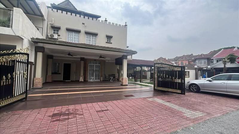 3-storey Terraced House for Sale in Seksyen 7 (Shah Alam) - Azizol . - PropertyGuru.com.my