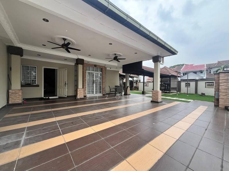 3-storey Terraced House for Sale in Seksyen 7 (Shah Alam) - Azizol . - PropertyGuru.com.my