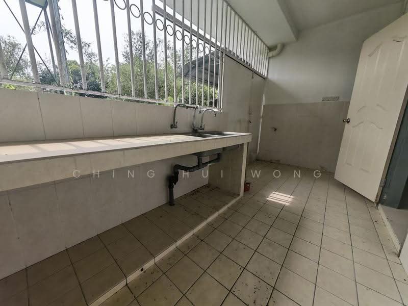 2-storey Terraced House for Sale in Penampang (Sabah) - Ching Hui Wong - Kitchen - PropertyGuru.com.my