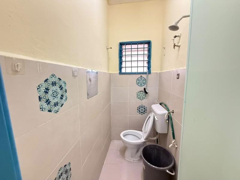1-storey Terraced House for Sale in Taman Velox (Rawang) - Jessie Wong - Bathroom - PropertyGuru.com.my