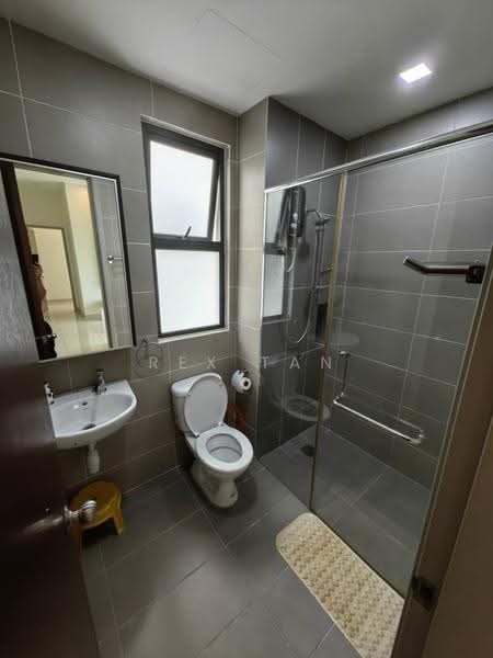 Kondominium untuk Disewa di Lido Residency - Rex Tan - Bathroom - PropertyGuru.com.my