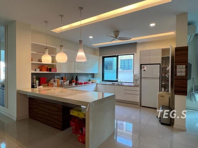 Bungalow House for Sale in Kota Kemuning (Shah Alam) - SK Thiam - Kitchen - PropertyGuru.com.my