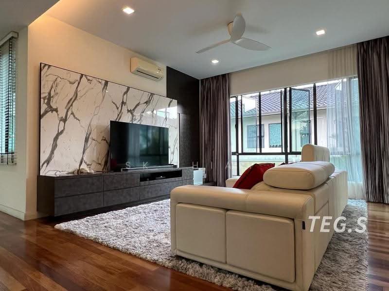 Bungalow House for Sale in Kota Kemuning (Shah Alam) - SK Thiam - Living Room - PropertyGuru.com.my