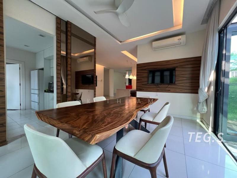 Bungalow House for Sale in Kota Kemuning (Shah Alam) - SK Thiam - Dining Room - PropertyGuru.com.my