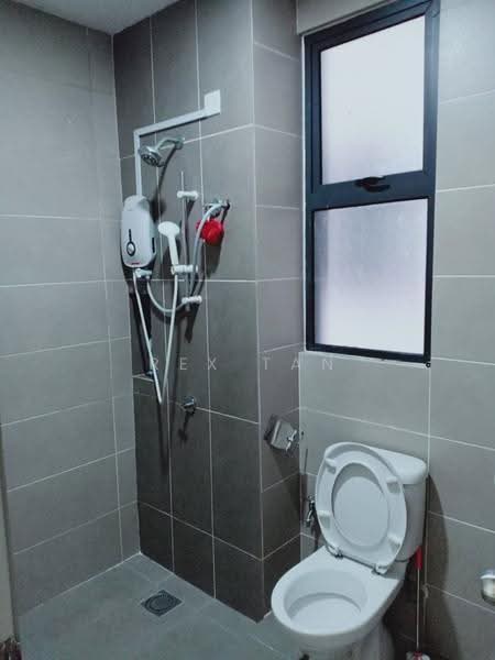 Kondominium untuk Dijual di Lido Residency - Rex Tan - Bathroom - PropertyGuru.com.my