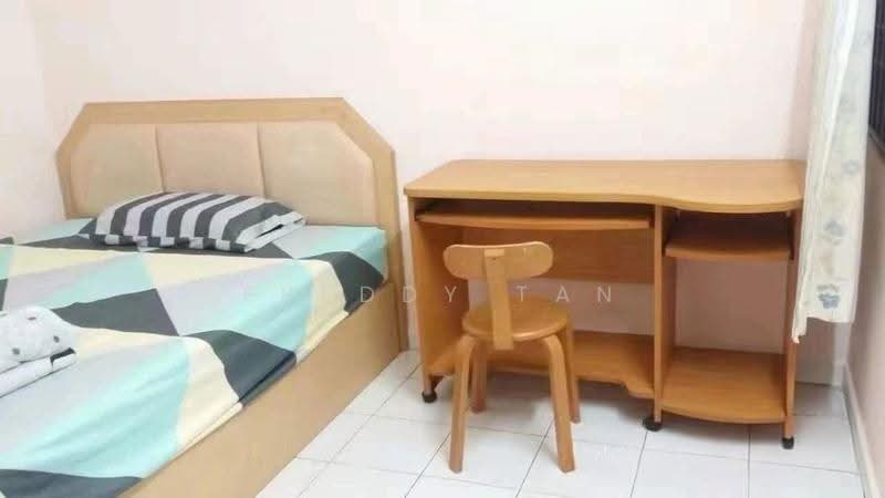 Pangsapuri untuk Dijual di Krystal Villa - Freddy Tan - Bedroom - PropertyGuru.com.my